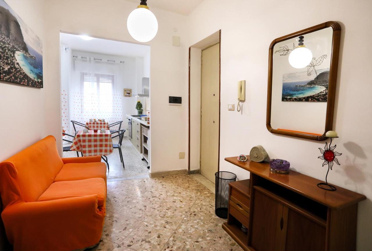 Bed and Breakfast A Casa Di Fra' Palermo Exterior foto